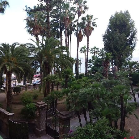 Zona Chiesa Russa Sanremo Exterior foto
